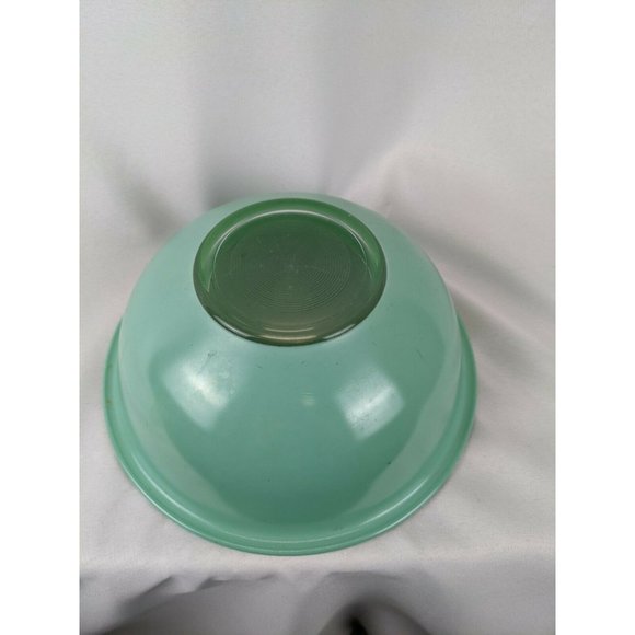 Vintage Pyrex Mint Green Bowl Clear Bottom 10" Diameter - Picture 3 of 5